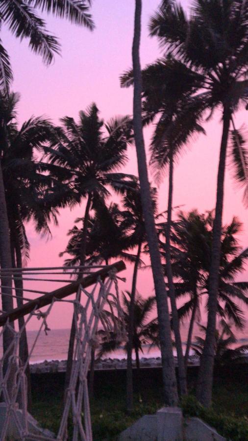 Vibes Beach House Villa Varkala Bagian luar foto