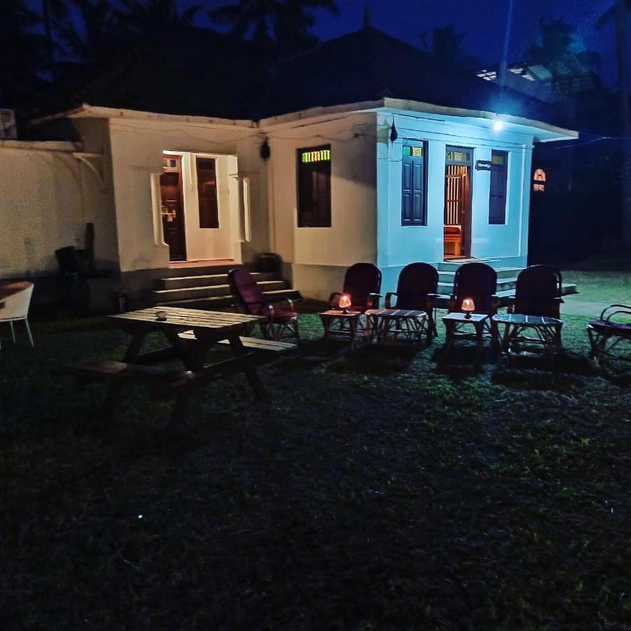 Vibes Beach House Villa Varkala Bagian luar foto