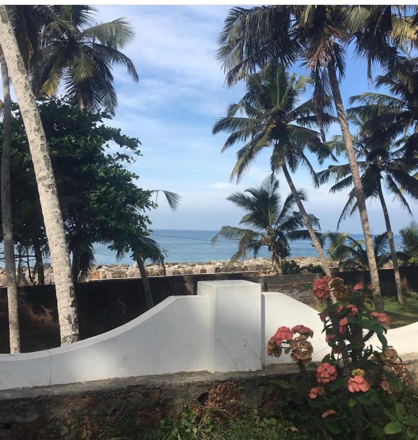 Vibes Beach House Villa Varkala Bagian luar foto