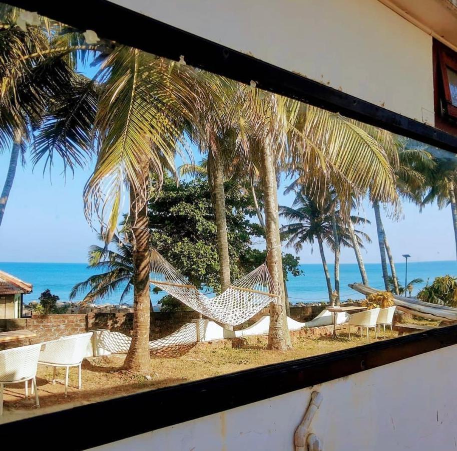 Vibes Beach House Villa Varkala Bagian luar foto