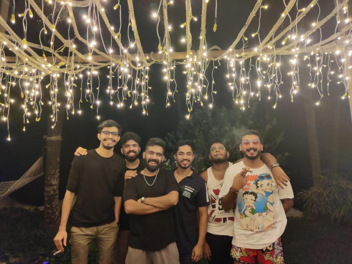 Vibes Beach House Villa Varkala Bagian luar foto